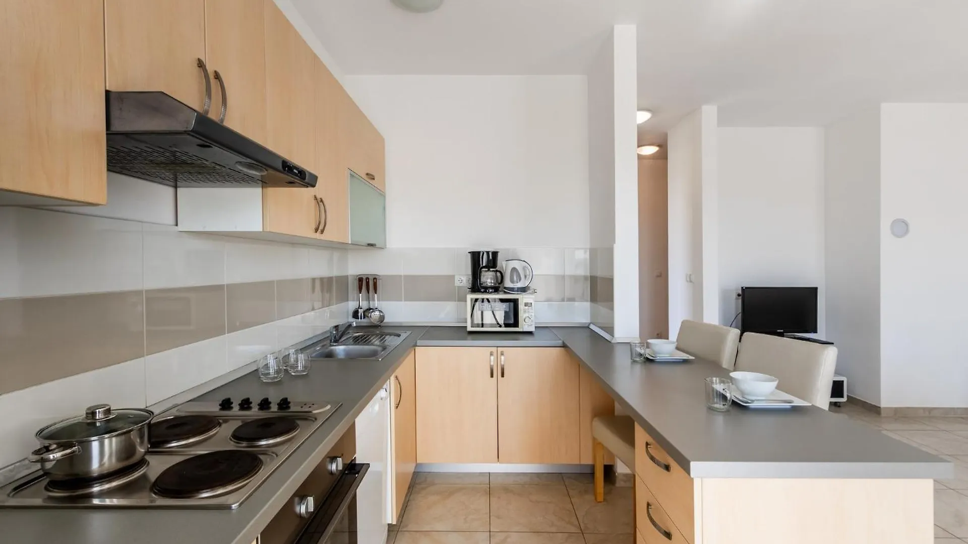 Apartment Village Nin