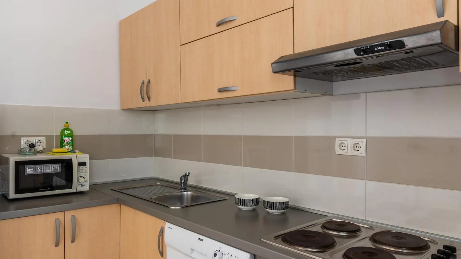 Apartment Village Nin 0*,  Hırvatistan