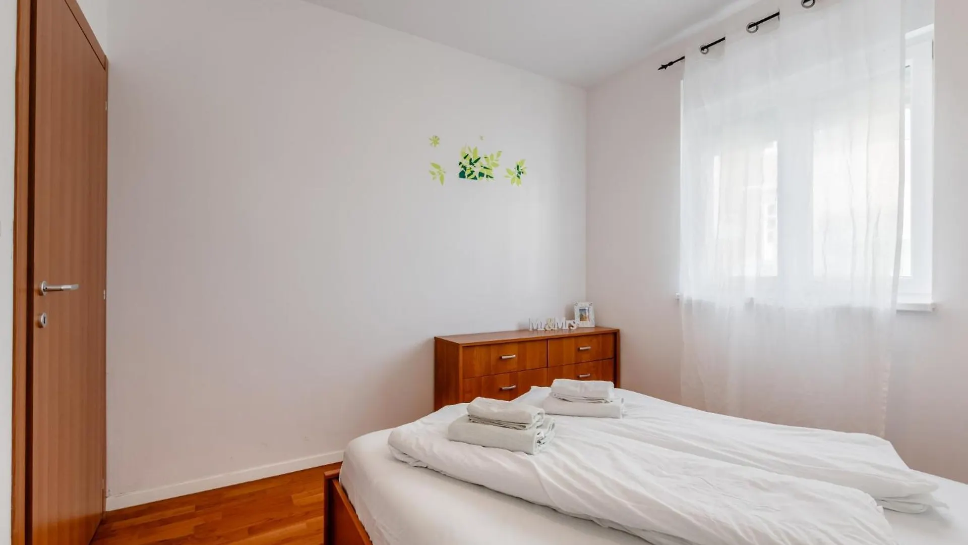 Apartment Village Nin